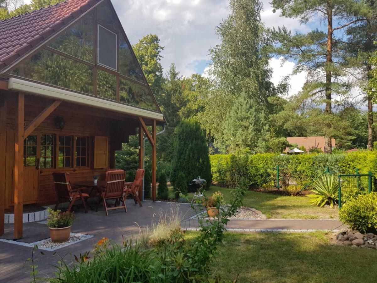 Blockhaus Canow mit Fahrrädern Exterior foto